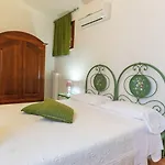 Le Fontanelle B&B SantʼIppolito