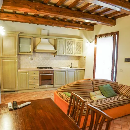 Le Fontanelle Bed & Breakfast *